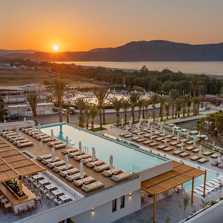 Georgioupolis Suites Asprouliánoi エクステリア 写真
