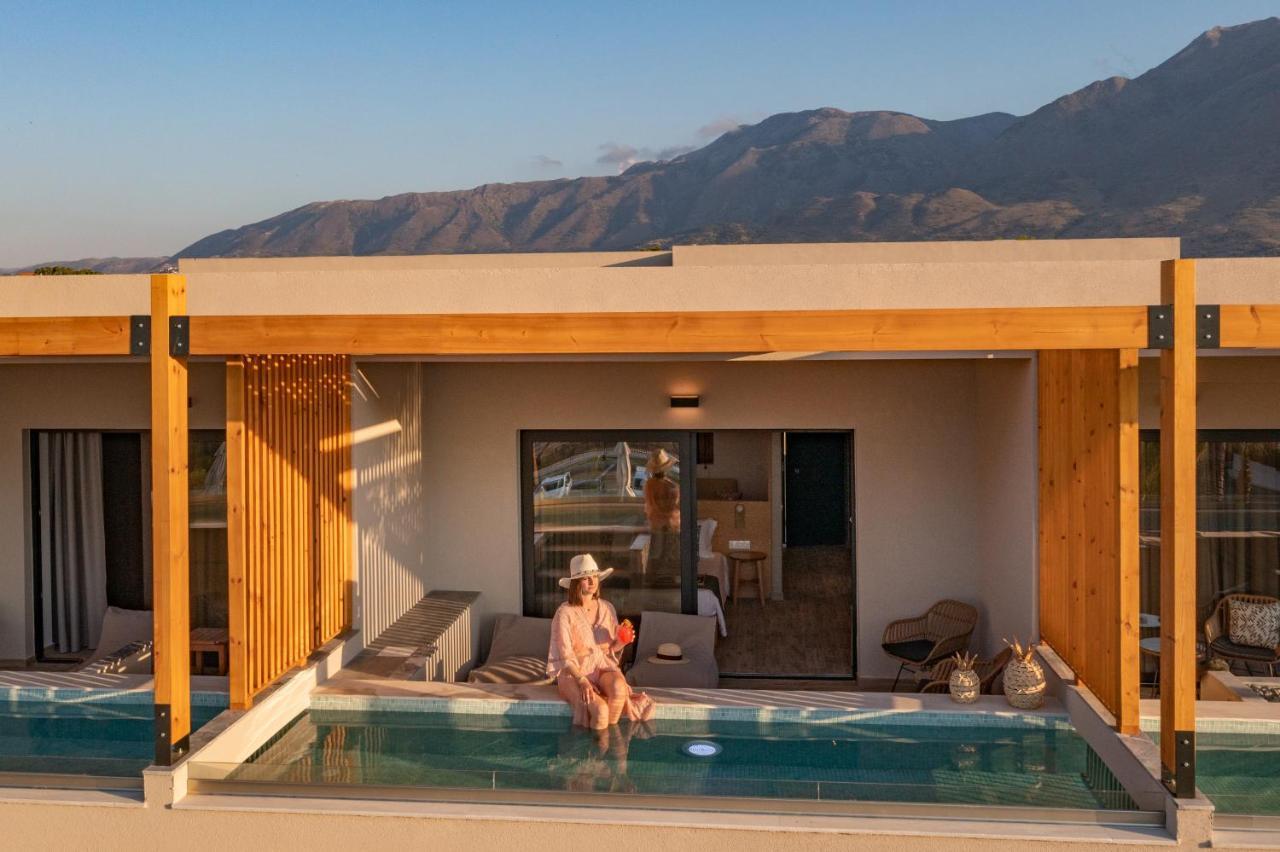 Georgioupolis Suites Asprouliánoi エクステリア 写真