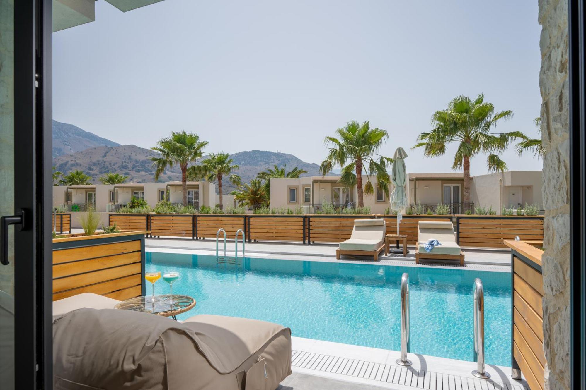 Georgioupolis Suites Asprouliánoi エクステリア 写真